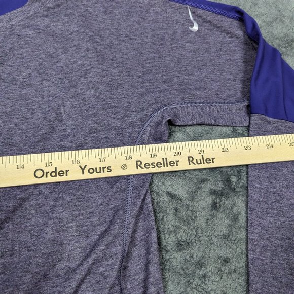 Nike Shirt Womens Medium Purple Long Sleeve DriFit Oversize Athletic Outdoor Tee - Picture 11 of 16